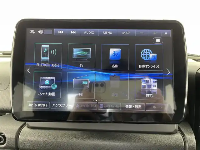 スズキ ジムニー XC 大分県 2025(令7)年 0.2万km ミディアムグレー 社外フローティングナビ/フルセグTV/Bluetooth/AM/FM/スズキセーフティーサポート/デュアルセンサーブレーキサポート/標識認識機能/車線逸脱警報機能/ふらつき警報機能/先行車発進お知らせ機能/ハイビームアシスト/クルーズコントロール/ETC/プッシュスタート/アイドリングストップ/バックカメラ/LED