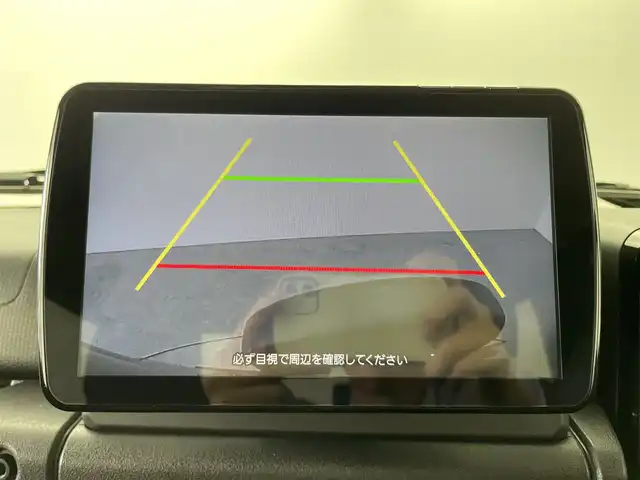 スズキ ジムニー XC 大分県 2025(令7)年 0.2万km ミディアムグレー 社外フローティングナビ/フルセグTV/Bluetooth/AM/FM/スズキセーフティーサポート/デュアルセンサーブレーキサポート/標識認識機能/車線逸脱警報機能/ふらつき警報機能/先行車発進お知らせ機能/ハイビームアシスト/クルーズコントロール/ETC/プッシュスタート/アイドリングストップ/バックカメラ/LED