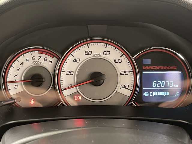 スズキ アルト ワークス 道央・札幌 2018(平30)年 6.3万km スチールシルバーM /4WD//社外ナビ:/CN-RX03D(AM/FM/CD/DVD/BT/TV/SD)//前席RECAROシート//前後ドライブレコーダー//HIDヘッドライト//フォグランプ//純正15インチアルミホイール//スマートキー//エンジンプッシュスタート//スペアキー×1//社外AW付スタッドレスタイヤ（145/80/R13)