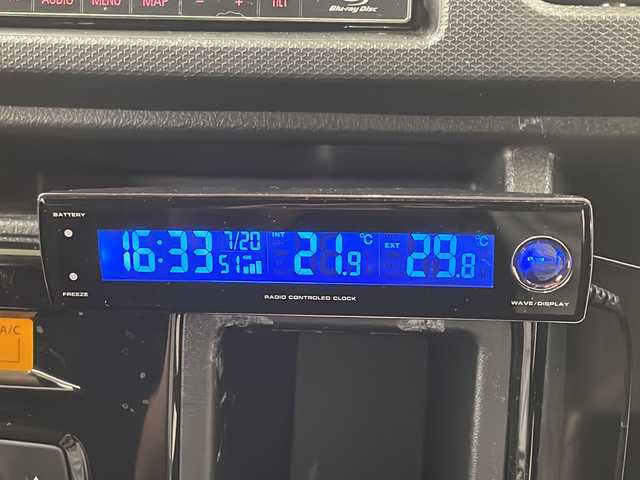 スズキ アルト ワークス 道央・札幌 2018(平30)年 6.3万km スチールシルバーM /4WD//社外ナビ:/CN-RX03D(AM/FM/CD/DVD/BT/TV/SD)//前席RECAROシート//前後ドライブレコーダー//HIDヘッドライト//フォグランプ//純正15インチアルミホイール//スマートキー//エンジンプッシュスタート//スペアキー×1//社外AW付スタッドレスタイヤ（145/80/R13)
