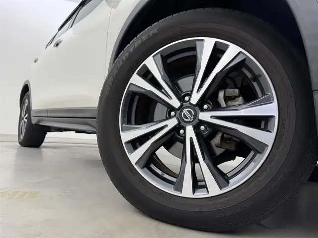 日産 エクストレイル 20Xi 福岡県 2020(令2)年 2.5万km ブリリアントホワイトパール 純正１０型ナビ／フルセグＴＶ　/全方位カメラ　/デジタルルームミラー　/ETC　/ドライブレコーダー　/プロパイロット　/コーナーセンサー　/エマージェンシーブレーキ　/レーンキープ　/ブラインドスポットモニター　/ヒルディセントコントロール　/アイドリングストップ　/シートヒーター　/パワーバックドア　/ルーフレール/純正１８インチＡＷ　/LEDヘッドライト