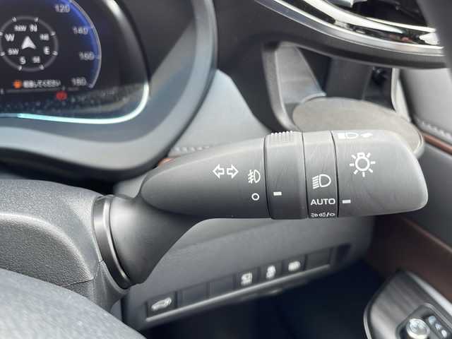 トヨタ ハリアー Z 山口県 2024(令6)年 1.1万km プレシャスブラックパール ワンオーナー/純正12.3型メーカーナビ/・JBLサウンド/・AM/FM/USB/Mira cast/フルセグテレビ/パノラミックビューモニター/デジタルインナーミラー/ETC2.0/ヘッドアップディスプレイ/ブラインドスポットモニター/LEDヘッドライト/オートライト/フォグランプ/左右独立温度コントロールフルオートエアコン/運転席パワーシート/電動パーキングブレーキ/オートブレーキホールド/純正フロアマット/19インチ純正アルミホイール/ハーフレザーシート/電動リアゲート/スマートキー/スペア有/プッシュアップスタート/Toyota Safety Sense/・プリクラッシュセーフティ/・レーントレーシングアシスト/・レーンディパーチャーアラート/・レーダークルーズコントロール/・アダプティブハイビームシステム/取り扱い説明書/保証書