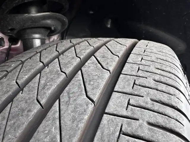 ホンダ ＷＲ－Ｖ Z 宮城県 2024(令6)年 0.4万km 赤 ホンダセンシング/●衝突軽減ブレーキ（CMBS）/●先行車発進お知らせ機能/●歩行者事故低減ステアリング/●路外逸脱抑制機能/●標識認識機能/●アダプティブクルーズコントロール（ACC）/●車線維持支援システム（LKAS）/●誤発進抑制機能/●後方誤発進抑制機能/●近距離衝突軽減ブレーキ/●急アクセル抑制機能/●パーキングセンサーシステム/●オートハイビーム/Honda CONNECTナビ/・Bluetooth/・AppleCarPlay/AndroidAuto/・フルセグTV/バックカメラ/ビルトインETC/ハーフレザーシート/革巻きステアリング/ステアリングスイッチ/パドルシフト/LEDヘッドランプ/フォグランプ/オートライト/スマートキー＆プッシュスタート/電動格納ミラー/純正17インチAW/純正フロアマット/ドアバイザー/トノカバー/W/サイド/カーテンエアバッグ