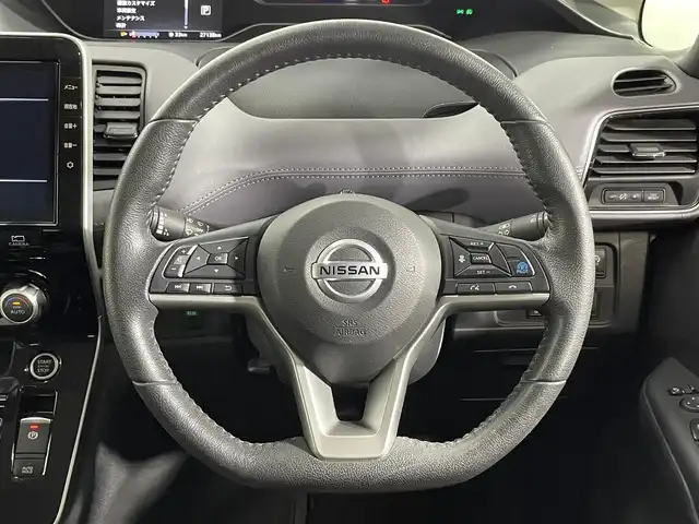 日産 セレナ ハイウェイスター V 大阪府 2022(令4)年 2.8万km ダークメタルグレー ProPILOT 純正9incナビTV 360カメラ デジタルインナーミラー レーダークルコン 衝突軽減ブレーキ レーンアシスト ブラインドSM 両側パワースライドドア クリアランスソナー ドライブレコーダー ETC