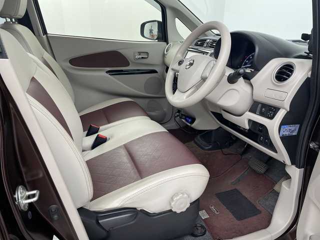 日産 デイズ X ボレロ 埼玉県 2016(平28)年 9万km モカブラウンP 純正ナビ/　（FM/AM/CD/DVD/iPod/Bluetooth）/フルセグテレビ/全方位カメラ/ETC/前後ドライブレコーダー/衝突被害軽減ブレーキ/レーンキープアシスト/横滑り防止装置/純正フロアマット/プッシュスタート/LEDヘッドライト/アイドリングストップ