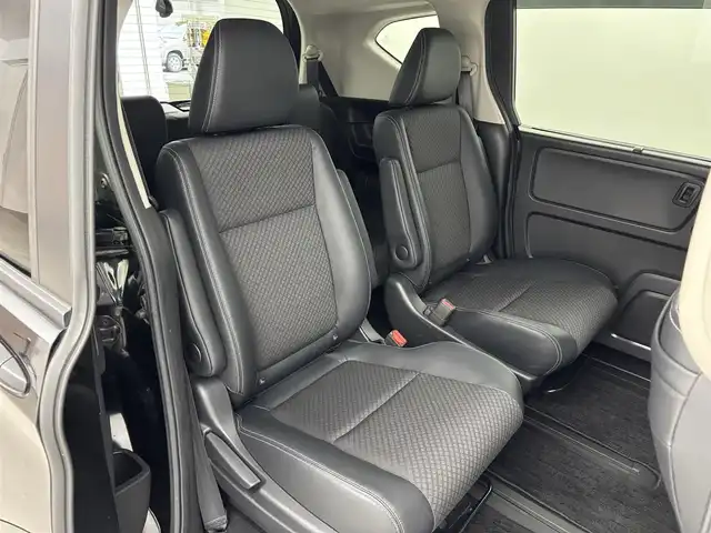 ホンダ フリード G ホンダセンシング 福岡県 2020(令2)年 4.2万km クリスタルブラックパール 純正９インチナビ　/ＥＴＣ　/バックカメラ　/両側パワースライドドア　/前後ドライブレコーダー　/前席シートヒーター　/レーダークルーズコントロール　/プリクラッシュセーフティ　/レーンキープ　/純正１５インチＡＷ