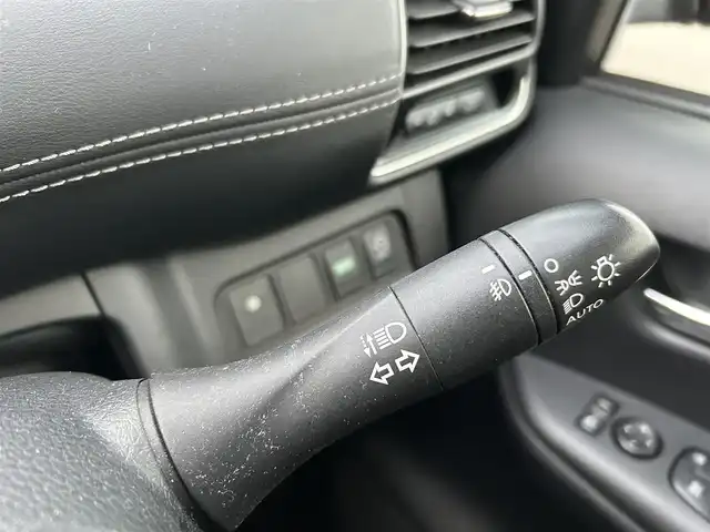 日産 セレナ ハイウェイスター 岡山県 2017(平29)年 7.2万km マルーンレッド 登録時走行距離71620km/社外ナビ/フルセグTV(AM/FM/CD/DVD/Bluetooth)/ALPINE12.8インチフリップダウンモニター/バックカメラ/片側パワースライドドア/ビルトインETC/ドライブレコーダー/ハンズフリーオートスライドドア/クルーズコントロール/アイドリングストップ/ECOモード/横滑り防止装置/プッシュスタート/スマートキー/純正フロアマット/16インチ純正AW