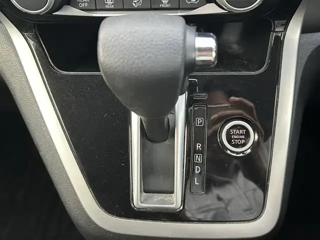 日産 セレナ ハイウェイスター 岡山県 2017(平29)年 7.2万km マルーンレッド 登録時走行距離71620km/社外ナビ/フルセグTV(AM/FM/CD/DVD/Bluetooth)/ALPINE12.8インチフリップダウンモニター/バックカメラ/片側パワースライドドア/ビルトインETC/ドライブレコーダー/ハンズフリーオートスライドドア/クルーズコントロール/アイドリングストップ/ECOモード/横滑り防止装置/プッシュスタート/スマートキー/純正フロアマット/16インチ純正AW