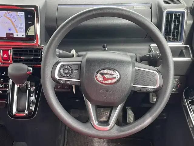 ダイハツ タント カスタム X 千葉県 2021(令3)年 2.1万km ブラックマイカメタリック/シャイニングホワイトパール 社外7インチナビ/DVD再生機能/Bluetooth/フルセグ/バックカメラ/ステアリングスイッチ/スマートアシスト/両側パワースライドドア/フォグランプ/コーナーセンサー/ウィンカーミラー/純正フロアマット/純正アルミ/LEDヘッドライト