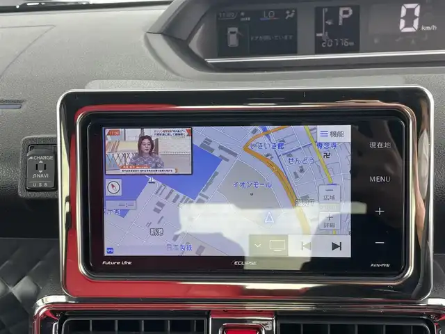 ダイハツ タント カスタム X 千葉県 2021(令3)年 2.1万km ブラックマイカメタリック/シャイニングホワイトパール 社外7インチナビ/DVD再生機能/Bluetooth/フルセグ/バックカメラ/ステアリングスイッチ/スマートアシスト/両側パワースライドドア/フォグランプ/コーナーセンサー/ウィンカーミラー/純正フロアマット/純正アルミ/LEDヘッドライト