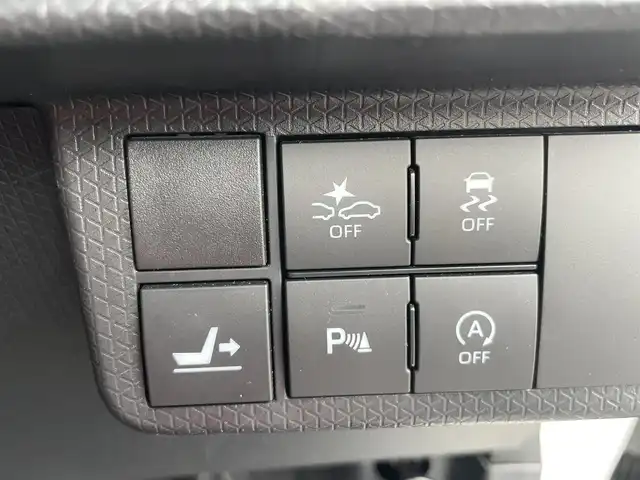 ダイハツ タント カスタム X 千葉県 2021(令3)年 2.1万km ブラックマイカメタリック/シャイニングホワイトパール 社外7インチナビ/DVD再生機能/Bluetooth/フルセグ/バックカメラ/ステアリングスイッチ/スマートアシスト/両側パワースライドドア/フォグランプ/コーナーセンサー/ウィンカーミラー/純正フロアマット/純正アルミ/LEDヘッドライト