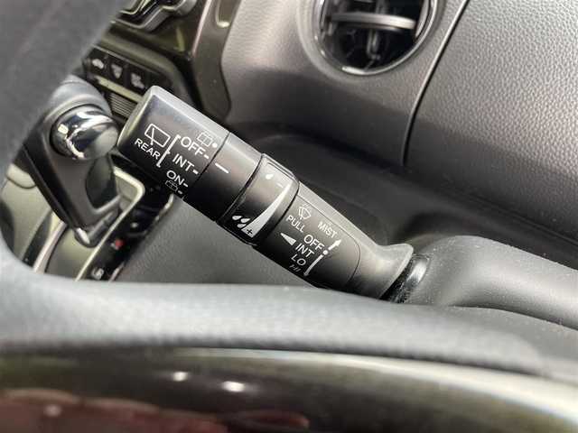 ホンダ Ｎ ＢＯＸ カスタム G L ホンダセンシング 岐阜県 2019(令1)年 6.3万km ミラノレッド ４ＷＤ/ワンオーナー/純正ナビ【VXM-145VSi】/(ＴＶ/ＤＶＤ/Ｂｌｕｅｔｏｏｔｈ/CD/ラジオ)/ハーフレザーシート/レーダークルーズコントロール/レーンキープアシスト/衝突軽減ブレーキ/バックカメラ/ビルトインＥＴＣ/両側パワースライドドア/ハーフレザーシート/ＬＥＤオートライト/ＬＥＤフォグライト/純正アルミホイール/保証書/取扱説明書