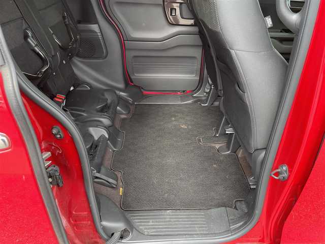 ホンダ Ｎ ＢＯＸ カスタム G L ホンダセンシング 岐阜県 2019(令1)年 6.3万km ミラノレッド ４ＷＤ/ワンオーナー/純正ナビ【VXM-145VSi】/(ＴＶ/ＤＶＤ/Ｂｌｕｅｔｏｏｔｈ/CD/ラジオ)/ハーフレザーシート/レーダークルーズコントロール/レーンキープアシスト/衝突軽減ブレーキ/バックカメラ/ビルトインＥＴＣ/両側パワースライドドア/ハーフレザーシート/ＬＥＤオートライト/ＬＥＤフォグライト/純正アルミホイール/保証書/取扱説明書