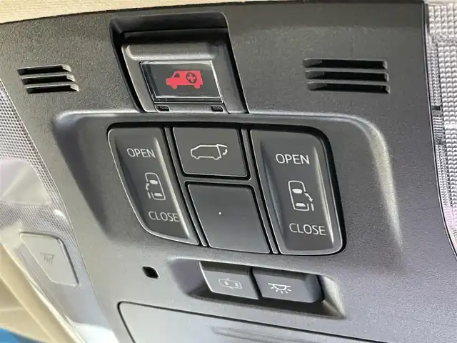 トヨタ アルファードハイブリット 岩手県 2019(令1)年 4.6万km ホワイトパールクリスタルシャイン ４WD/MTモード付AT/両側パワースライドドア/パワーバックドア/100V電源/パワーシート/プリクラッシュセーフティ/レーンアシスト/コーナーセンサー/パーキングサポートブレーキ/ロードサインアシスト/先行車発進告知機能/クルーズコントロール/アイドリングストップ/横滑り防止装置/オートライト/オートハイビーム/オットマン/オールオートパワーウィンドウ/純正ナビ/純正フロアマット/ドライブレコーダー/ETC2.0