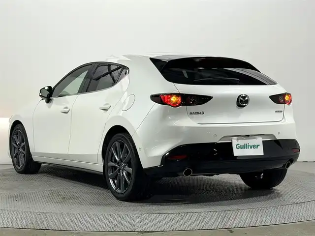 マツダ マツダ３ファストバック 15S ツーリング 大阪府 2019(令1)年 3.2万km スノーフレイクホワイトパールマイカ 純正8.8incナビTV 360カメラ レーダークルコン 衝突軽減ブレーキ レーンアシスト ブラインドSM ヘッドアップディスプレイ オートライト LEDヘッドライト スマートキー プッシュスタート クリアランスソナー ETC
