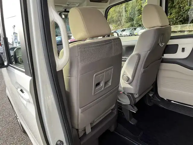 ホンダ Ｎ ＢＯＸ G EX ターボ ホンダセンシング 高知県 2019(令1)年 8.7万km プラチナホワイトパール (株)IDOMが運営する【じしゃロン高知店】の自社ローン専用車両になります。こちらは現金またはオートローンご利用時の価格です。自社ローンご希望の方は別途その旨お申付け下さい