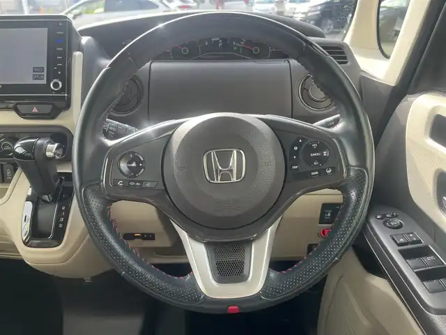 ホンダ Ｎ ＢＯＸ G EX ターボ ホンダセンシング 高知県 2019(令1)年 8.7万km プラチナホワイトパール (株)IDOMが運営する【じしゃロン高知店】の自社ローン専用車両になります。こちらは現金またはオートローンご利用時の価格です。自社ローンご希望の方は別途その旨お申付け下さい