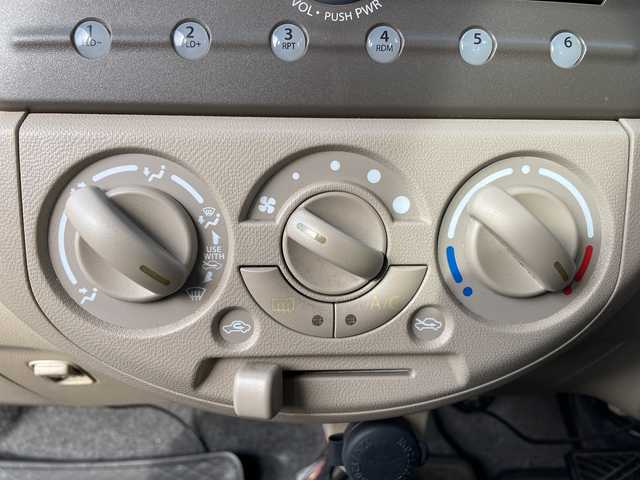 スズキ アルト エコ L 神奈川県 2012(平24)年 6.4万km エアブルーメタリック ＥＴＣ　/パワーステアリング　/ＰＷ　/ＡＣ　/ＣＤ　/社外フロアマット　/社外ＡＷ　/ＡＢＳ　/ハロゲン　/Ｗエアバッグ　/保証書　/記録簿　/取扱説明書