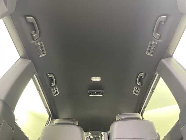 ホンダ ステップワゴン スパーダ eHEV 群馬県 2025(令7)年 0.1千km プラチナホワイトパール 純正１１．４型ナビ　アダプティブクルーズコントロール　ホンダセンシング　衝突被害軽減システム　バックカメラ　電動リアゲート　両側パワースライドドア　プッシュスタート　スマートキー　オートライト　禁煙車