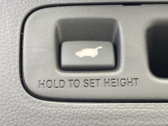 ホンダ ステップワゴン スパーダ eHEV 群馬県 2025(令7)年 0.1千km プラチナホワイトパール 純正１１．４型ナビ　アダプティブクルーズコントロール　ホンダセンシング　衝突被害軽減システム　バックカメラ　電動リアゲート　両側パワースライドドア　プッシュスタート　スマートキー　オートライト　禁煙車