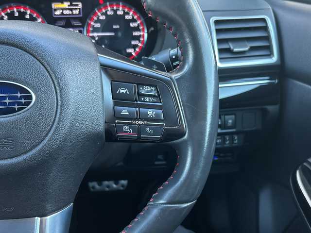 スバル レヴォーグ 2．0STIスポーツアイサイト 富山県 2017(平29)年 3.6万km ラピスブルーP アイサイト/純正SDナビ/型式：CN-LR720D/【CD/DVD/BT/フルセグTV】/バック＆サイドカメラ/クルーズコントロール/レーンキープアシスト/前席パワーシート/D席シートメモリ/前席シートヒーター/横滑り防止装置/ETC2.0/純正アルミホイール/スマートキー×2/プッシュスタート/純正フロアマット