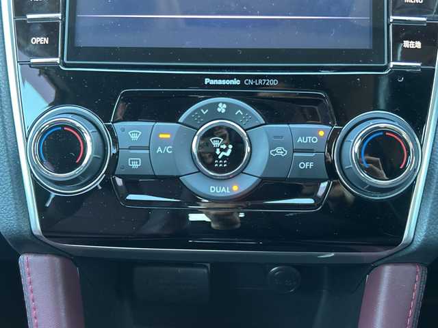 スバル レヴォーグ 2．0STIスポーツアイサイト 富山県 2017(平29)年 3.6万km ラピスブルーP アイサイト/純正SDナビ/型式：CN-LR720D/【CD/DVD/BT/フルセグTV】/バック＆サイドカメラ/クルーズコントロール/レーンキープアシスト/前席パワーシート/D席シートメモリ/前席シートヒーター/横滑り防止装置/ETC2.0/純正アルミホイール/スマートキー×2/プッシュスタート/純正フロアマット