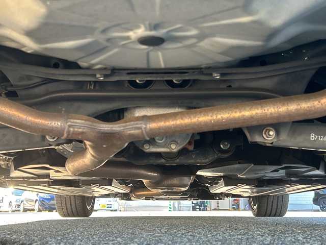 スバル レヴォーグ 2．0STIスポーツアイサイト 富山県 2017(平29)年 3.6万km ラピスブルーP アイサイト/純正SDナビ/型式：CN-LR720D/【CD/DVD/BT/フルセグTV】/バック＆サイドカメラ/クルーズコントロール/レーンキープアシスト/前席パワーシート/D席シートメモリ/前席シートヒーター/横滑り防止装置/ETC2.0/純正アルミホイール/スマートキー×2/プッシュスタート/純正フロアマット