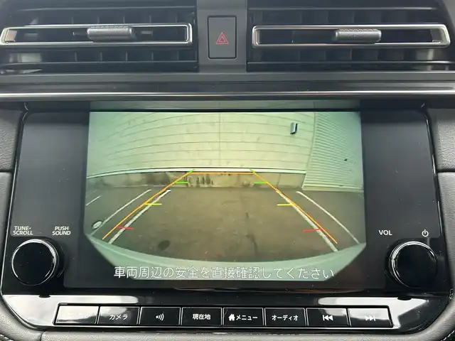 日産 フェアレディ Ｚ バージョンST 新潟県 2022(令4)年 1.1万km ブリリアントホワイトパール/スーパーブラック 2トーン 純正ナビ【フルセグTV/FM・AM/BT】/バックカメラ/BOSEサウンドシステム/インテリジェントクルーズコントロール/踏み間違い衝突防止アシスト/後側方車両検知警報/後退時車両検知警報/DN席シートヒーター/DN席パワーシート/ETC2.0/ドライブレコーダー/LEDヘッドライト/オートライト/革巻きステアリング/ステアリングスイッチ/パドルシフト/スマートキー/プッシュスタート/スペアキー/横滑り防止