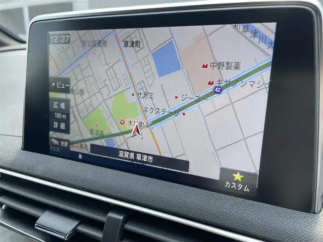 プジョー ３００８ GT ブルー HDi 滋賀県 2019(平31)年 4.4万km BLANC NACRE ファーストクラスパッケージ/・パノラミックガラスルーフ/・フロント360度カメラ/・パークアシスト/・マルチポイントランバーサポート/・運転席メモリー付き電動シート/・前席シートヒーター/ハーフレザーシート/オートテールゲート/純正ナビ/（USB/BT/CarPlay)/アダプティブクルーズコントロール/レーンキープアシスト/ブラインドスポットモニター/パーキングセンサー/インテリジェントハイビーム/ワイヤレス充電/スマートキー/ETC/フルLEDヘッドライト/純正18インチAW
