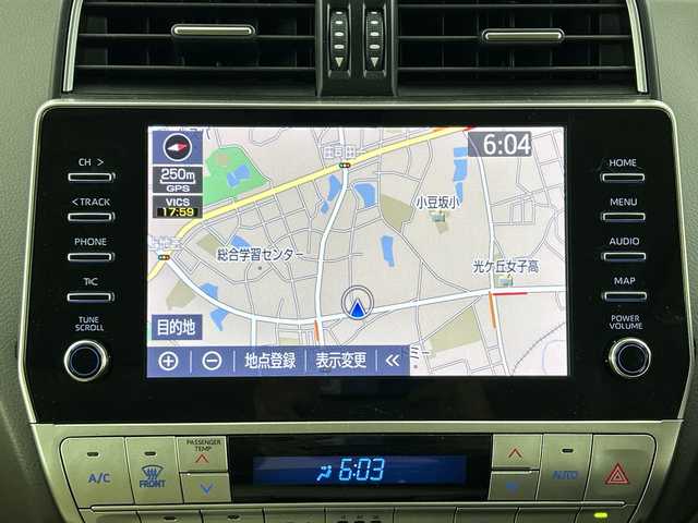 トヨタ ランドクルーザー プラド TX Lパッケージ 愛知県 2023(令5)年 4.9万km ホワイトパールクリスタルシャイン 純正メモリナビ/・フルセグ/・Bluetooth/・AppleCarPlay/・AndroidAuto/トヨタセーフティセンス/　・プリクラッシュセーフティ/　・レーンディパーチャーアラート/　・オートマチックハイビーム/　・レーダークルーズコントロール/サンルーフ/パノラミックビューモニター/バックカメラ/LEDオートライト/フォグランプ/レザーシート/パワーシート/シートヒーター　/エアシート　/純正19インチアルミホイール　/ブラインドスポットモニター/パーキングサポートブレーキ/ルーフレール/クリアランスソナー/スマートキー/ビルドインETC2.0/ヘッドライトウォッシャー/スペアキー