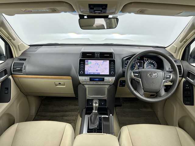 トヨタ ランドクルーザー プラド TX Lパッケージ 愛知県 2023(令5)年 4.9万km ホワイトパールクリスタルシャイン 純正メモリナビ/・フルセグ/・Bluetooth/・AppleCarPlay/・AndroidAuto/トヨタセーフティセンス/　・プリクラッシュセーフティ/　・レーンディパーチャーアラート/　・オートマチックハイビーム/　・レーダークルーズコントロール/サンルーフ/パノラミックビューモニター/バックカメラ/LEDオートライト/フォグランプ/レザーシート/パワーシート/シートヒーター　/エアシート　/純正19インチアルミホイール　/ブラインドスポットモニター/パーキングサポートブレーキ/ルーフレール/クリアランスソナー/スマートキー/ビルドインETC2.0/ヘッドライトウォッシャー/スペアキー