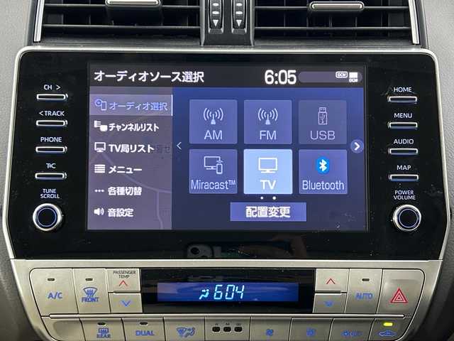 トヨタ ランドクルーザー プラド TX Lパッケージ 愛知県 2023(令5)年 4.9万km ホワイトパールクリスタルシャイン 純正メモリナビ/・フルセグ/・Bluetooth/・AppleCarPlay/・AndroidAuto/トヨタセーフティセンス/　・プリクラッシュセーフティ/　・レーンディパーチャーアラート/　・オートマチックハイビーム/　・レーダークルーズコントロール/サンルーフ/パノラミックビューモニター/バックカメラ/LEDオートライト/フォグランプ/レザーシート/パワーシート/シートヒーター　/エアシート　/純正19インチアルミホイール　/ブラインドスポットモニター/パーキングサポートブレーキ/ルーフレール/クリアランスソナー/スマートキー/ビルドインETC2.0/ヘッドライトウォッシャー/スペアキー