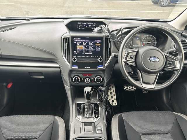 スバル インプレッサ Ｇ４ 2．0i－S アイサイト 福岡県 2019(令1)年 4.4万km アイスシルバーメタリック フロントSTIエアロ/純正8インチSDナビ【CN-LR840DFD】/【AM/FM/CD/DVD/Bluetooth/フルセグTV】/バックカメラ/助手席側サイドビューモニター/ETC2.0/MT付AT/パドルシフト/Eye-Sight/・プリクラッシュブレーキ/・前車速追従機能付きクルーズコントロール/・定速クルーズコントロール/・アクティブレーンキープ/・AT誤発進抑制制御/・AT誤後進抑制制御/・車線逸脱警報/・ふらつき警報/・先行車発進お知らせ機能/アイドリングストップ/D/N席パワーシート/nanoe/AAC/ステアリングスイッチ/純正ドライブレコーダー/純正16インチAW/純正フロアマット/ドアバイザー/電格ウィンカーミラー/盗難防止装置/横滑り防止装置/保証書/取扱説明書/ナビ取扱説明書/スペアキー×1