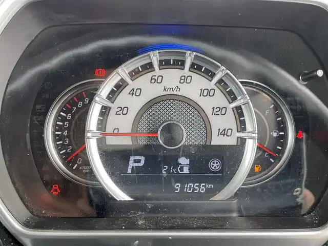 スズキ スペーシア カスタム HYBRID GS 大阪府 2018(平30)年 9.1万km ピュアホワイトP (株)IDOMが運営する【じしゃロン東大阪店】の自社ローン専用車両になります。こちらは現金またはオートローンご利用時の価格です。自社ローンご希望の方は別途その旨お申付け下さい/カロッツェリアメモリーナビ【AVIC-RZ901ZS】/バックカメラ/片側パワースライドドア/後ソナー/アイドリングストップ/衝突被害軽減ブレーキ/車線逸脱警報/横滑り防止/ステアリングスイッチ/運転席シートヒーター/LEDヘッドライト/フォグ/オートエアコン/オートライト/社外14インチアルミ（スタッドレス）/純正14インチアルミ積み込みあり