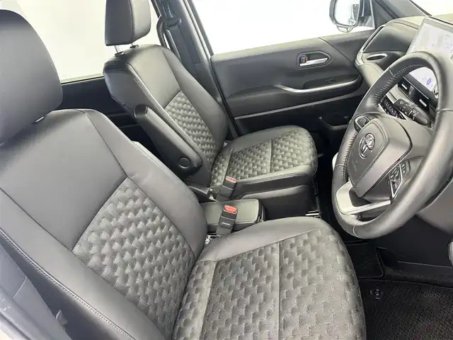 トヨタ ヴォクシー S－Z 愛知県 2022(令4)年 4.1万km パール 10.5型ディスプレイオーディオ/フリップダウンモニター/デジタルインナーミラー/バックカメラ　/ＥＴＣ２．０　/ハーフレザーシート/シートヒーター　/ステアリングヒーター　/追従式クルーズコントロール/前後ドライブレコーダー　/ＬＥＤライト　/フルセグTV　/アルミホイール