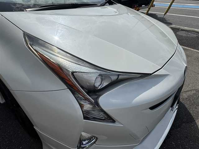 トヨタ プリウス S ツーリングセレクション 愛知県 2016(平28)年 14.6万km ホワイトパールクリスタルシャイン ユーザー買取車/禁煙車/モデリスタエアロ　F.S.Rアンダー/純正ナビ/フルセグTV DSZT-YC4T/黒革シート/バックカメラ/ビルトインETC/純正リモコンエンジンスターター/取説/手帳/保証書/D/N席　シートヒーター