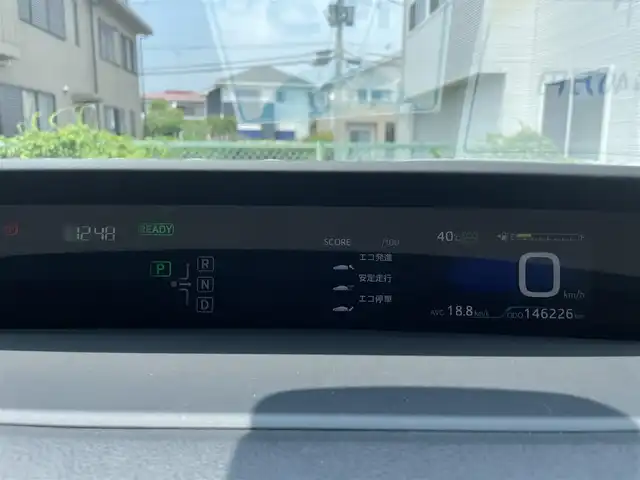 トヨタ プリウス S ツーリングセレクション 栃木県 2016(平28)年 14.7万km ホワイトパールクリスタルシャイン 株)IDOMが運営する【じしゃロン小山店】の自社ローン専用車両になります。こちらは現金またはオートローンご利用時の価格です。自社ローンご希望の方は別途その旨お申付け下さい//禁煙車/純正フルセグナビ/（CD/DVD/AM/FMラジオ）/(Bluetooth)/スマートキー/プッシュスタート/バックカメラ/プリクラッシュセーフティ/クルーズコントロール/ＥＴＣ/ステアリングリモコン/電動格納ドアミラー/パワーウインドウ/防眩ミラー/オートライト/純正エアロ