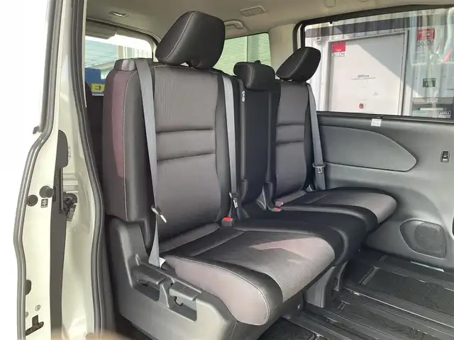 日産 セレナ ハイウェイスター プロパイロットED 福岡県 2016(平28)年 5.6万km ブリリアントホワイトパール 2トーン プロパイロット純正9型ナビゲーション（CD/DVD/フルセグ/BT)両側パワースライドドアエマージェンシーブレーキレーンキープアシストバックカメラLEDヘッドライト/オートライト純正AWプッシュスタートETC