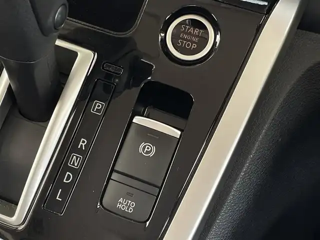 日産 セレナ ハイウェイスター プロパイロットED 福岡県 2016(平28)年 5.6万km ブリリアントホワイトパール 2トーン プロパイロット純正9型ナビゲーション（CD/DVD/フルセグ/BT)両側パワースライドドアエマージェンシーブレーキレーンキープアシストバックカメラLEDヘッドライト/オートライト純正AWプッシュスタートETC