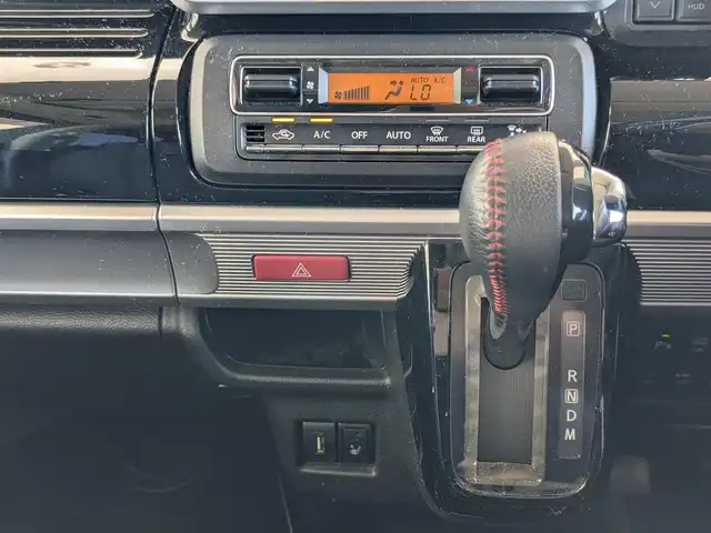 スズキ スペーシア カスタム HYBRID XS ターボ 栃木県 2021(令3)年 9.4万km ブリスクブルーメタリック/ブラック2トーンルーフ (株)IDOMが運営する【じしゃロン宇都宮店】の自社ローン対象車両になります。こちらは現金またはオートローンご利用時の価格です。自社ローンご希望の方は別途その旨お申付け下さい/社外SDナビ/両側パワースライドドア/衝突軽減システム/クルーズコントロール/レーンキープアシスト/コーナーセンサー/全方位カメラ/シートヒーター/ハーフレザーシート/ETC/スマートキー/プッシュスタート/純正15インチAW