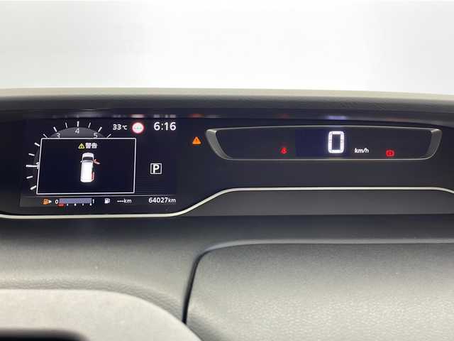 日産 セレナ ハイウェイスター 鹿児島県 2020(令2)年 6.4万km ブリリアントホワイトパール 純正10インチナビ/（AM/FM/CD/DVD/Bluetooth）/フリップダウンモニター/バックカメラ/エマージェンシーブレーキ/クルーズコントロール/ブラインドスポットモニター/ドライブレコーダー/革巻きステアリング/ステアリングリモコン/LEDオートライト/フォグランプ/両側パワースライドドア/コーナーセンサー/電格ミラー/プッシュスタート/スマートキー/純正フロアマット