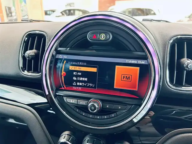 ＭＩＮＩ ミニ クロスオーバー クーパー D コーンウォールED 大阪府 2020(令2)年 1.6万km ミッドナイト・ブラック・メタリック ペッパーP/インテリジェントセーフティ/ワンオーナー/ハーフレザー/HUD/純正ナビ/バックカメラ/純正18インチAW/LEDヘッドライト/電動リアゲート/クリアランスソナー/ETC/ドラレコ