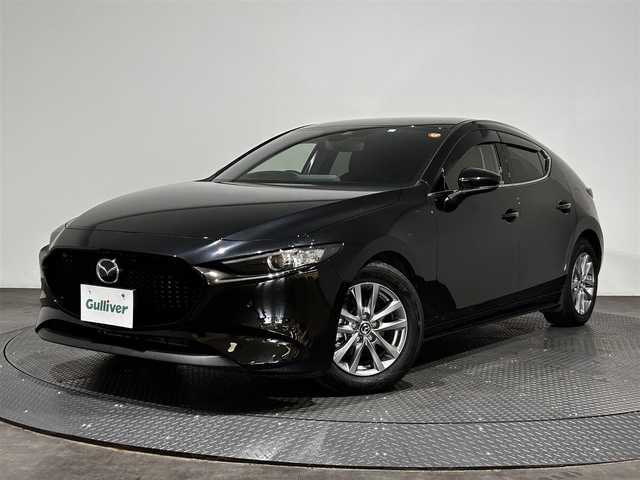 マツダ マツダ３ファストバック 15S ツーリング 愛媛県 2023(令5)年 1.1万km ジェットブラックマイカ ・純正メモリーナビ/・Bluetooth/フルセグテレビ/DVD/・全方位カメラ/・ヘットアップディスプレイ/・追従クルーズコントロール/・衝突軽減ブレーキ/・レーンキープアシスト/・BSM/・ETC/・スマートキー