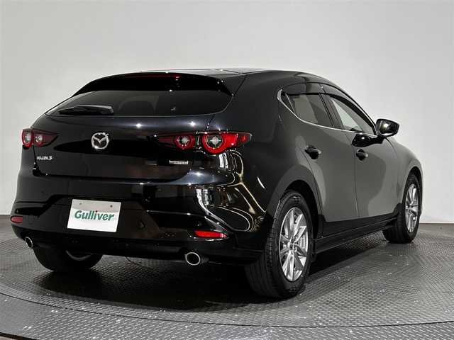 マツダ マツダ３ファストバック 15S ツーリング 愛媛県 2023(令5)年 1.1万km ジェットブラックマイカ ・純正メモリーナビ/・Bluetooth/フルセグテレビ/DVD/・全方位カメラ/・ヘットアップディスプレイ/・追従クルーズコントロール/・衝突軽減ブレーキ/・レーンキープアシスト/・BSM/・ETC/・スマートキー