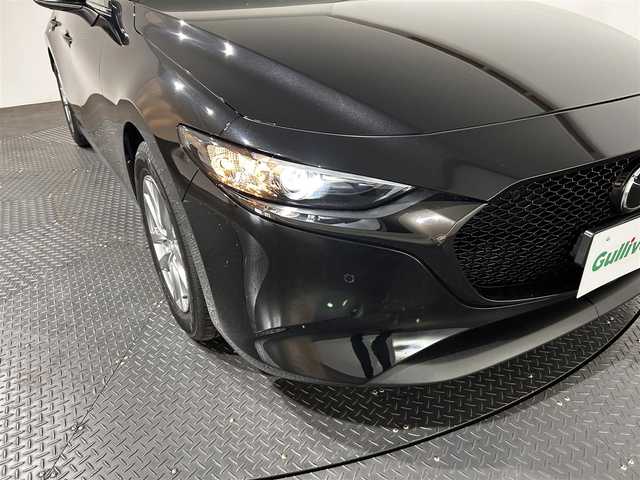 マツダ マツダ３ファストバック 15S ツーリング 愛媛県 2023(令5)年 1.1万km ジェットブラックマイカ ・純正メモリーナビ/・Bluetooth/フルセグテレビ/DVD/・全方位カメラ/・ヘットアップディスプレイ/・追従クルーズコントロール/・衝突軽減ブレーキ/・レーンキープアシスト/・BSM/・ETC/・スマートキー