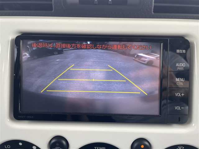 トヨタ ＦＪクルーザー 熊本県 2015(平27)年 6.7万km ホワイト 純正ナビ/（CD・DVD・フルセグTV・BTオーディオ・SD）/バックカメラ/ETC/ドライブレコーダー/HFULLCROSS・17インチAW/背面タイヤハードカバー/フォグライト/サイドステップ/ステアリングスイッチ/横滑り防止装置/純正フロアマット/純正ドアバイザー/新車保証書/取扱説明書/スペアキー×2本