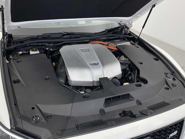 トヨタ クラウン ハイブリッド RS アドバンス 宮城県 2019(平31)年 6.1万km ホワイトパールクリスタルシャイン サンルーフ/純正ナビ/(AM/FM/SD/USB/AUX/TV/BT/CD/DVD/Miracast)/フロントサイドバックカメラ/ビルトインETC/前方ドライブレコーダー/レーダークルーズコントロール/レーダー探知機/エンジンスターター/BSM/パーキングアシスト/レザーシート/パワーシート/シートメモリー/シートヒーター/エアシート/ステアリングヒーター/プッシュスタート/スマートキー/スペアキー/オートライト/オートマチックハイビーム/LEDヘッドライト/フォグランプ/自動防眩ミラー/ドアバイザー/純正フロアマット/純正18インチアルミホイール