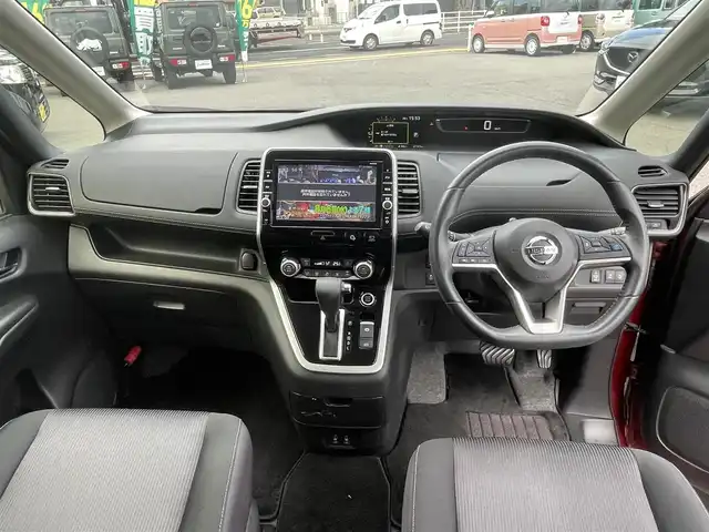 日産 セレナ ハイウェイスター 鳥取県 2016(平28)年 4.8万km マルーンレッド 2トーン エマージェンシーブレーキ/純正9型ナビ【MM516D-L】/・フルセグ/・CD/DVD/Blu-ray/・Bluetooth/全方位モニター/両側電動スライドドア/スマートキー/プッシュスタート/ETC/ドライブレコーダー/シートヒーター/オートライト/LEDヘッドライト/デジタルインナーミラー/W&サイドエアバック/カーテンエアバック/セーフティパックB/快適パック