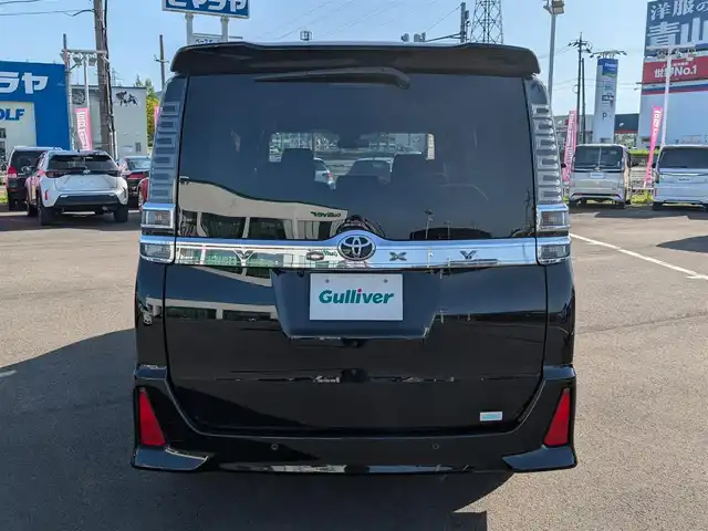 トヨタ ヴォクシー ZS 煌Ⅱ 福井県 2020(令2)年 2.8万km ブラック 純正16インチAW/両側パワースライドドア/LEDヘッドライト/クルーズコントロール/前後コーナーセンサー/ビルトインETC/衝突被害軽減システム/バックカメラ/純正SDナビ/フルセグテレビ/レーンキープアシスト/横滑り防止装置/盗難防止装置/オートマチックハイビーム/アイドリングストップ/スマートキー/ダブルエアバッグ