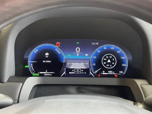 トヨタ アルファードハイブリット Z 岩手県 2024(令6)年 2.5万km ゴールド メーカーオプションカラー　プレシャスレオブロンド（4Y7）/E-Four/寒冷地仕様/メーカーオプション左右独立ムーンルーフ/メーカーオプション後席パワーサイドサンシェード/メーカーオプションデジタルインナーミラー/パノラミックビューモニター/エグゼクティブパワーシート/トヨタセーフティセンス/プリクラッシュセーフティ/レーダークルーズコントロール/レーントレーシングアシスト/レーンチェンジアシスト/フロントクロストラフィックアラート/アダプティブハイビームシステム/プロアクティブドライビングアシスト/ドアオープン制御付き安心降車アシスト/クリアランスソナー/置くだけ充電/シートヒーター・シートベンチレーション/ステアリングヒーター/AC100V1500Wアクセサリーコンセント/14型ディスプレイオーディオPlus/コネクティッドナビ/フルセグTV/ETC2.0/応急用スペアタイヤ/3眼LEDヘッドランプ/純正18インチアルミホイール/スタッドレスタイヤ積み込みあり